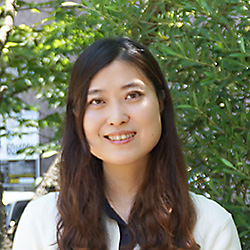 横部 由莉